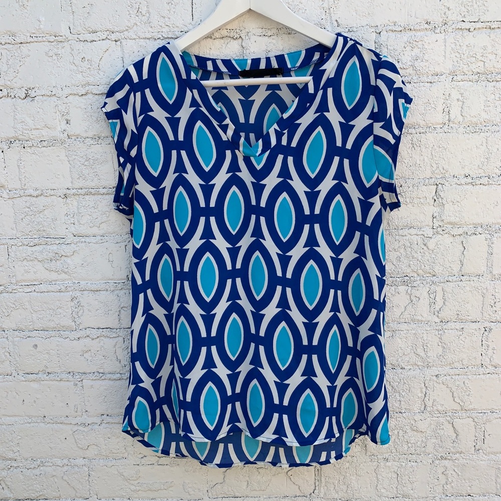 Peaches n cream blue printed top sz S
